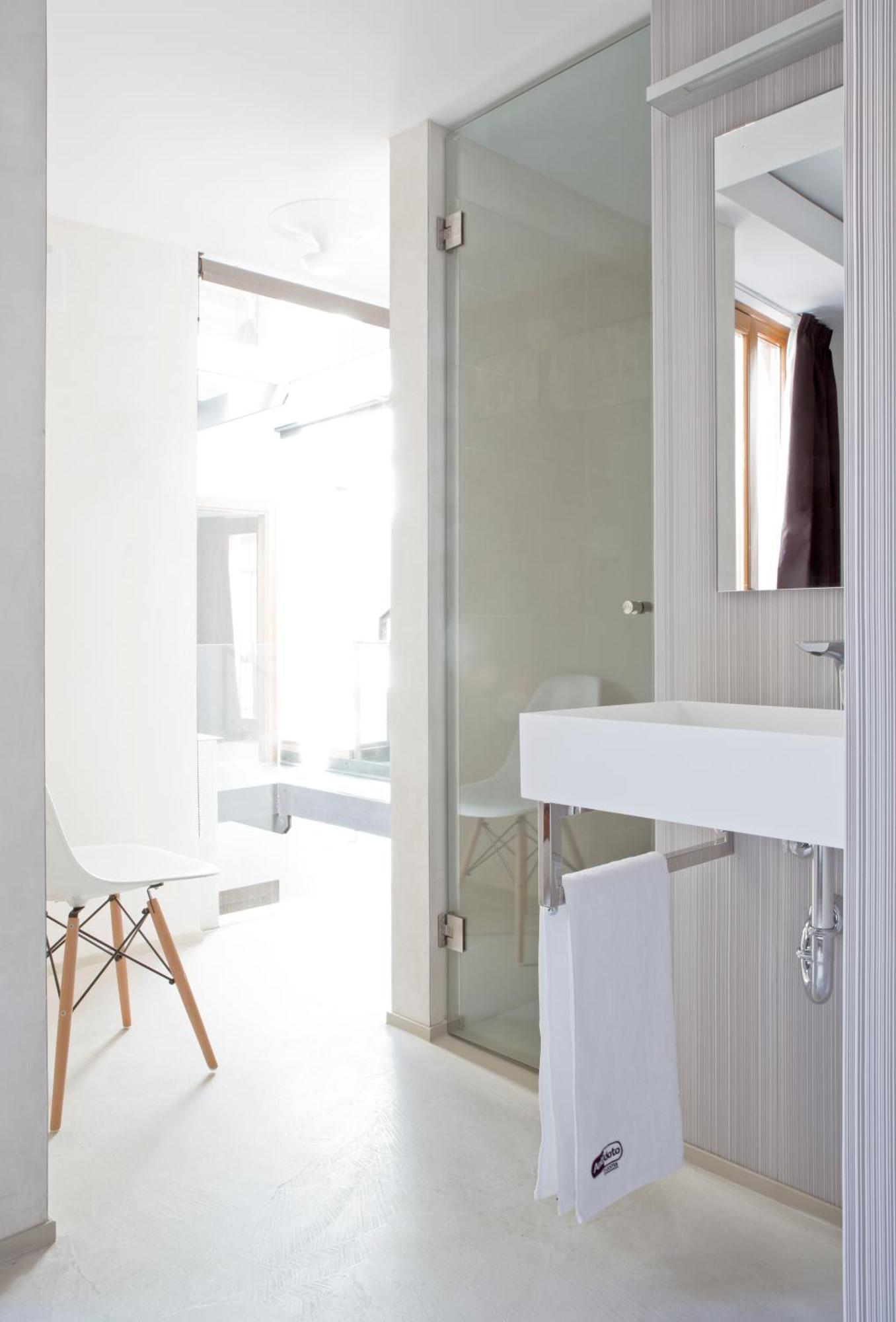 Antidoto Rooms San Agustin - Recomendado Para Adultos Toledo Exterior photo